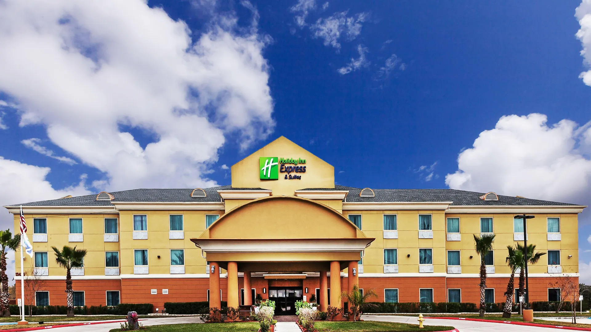 4 Top-Rated Hotels In Corpus Christi For Every Traveler